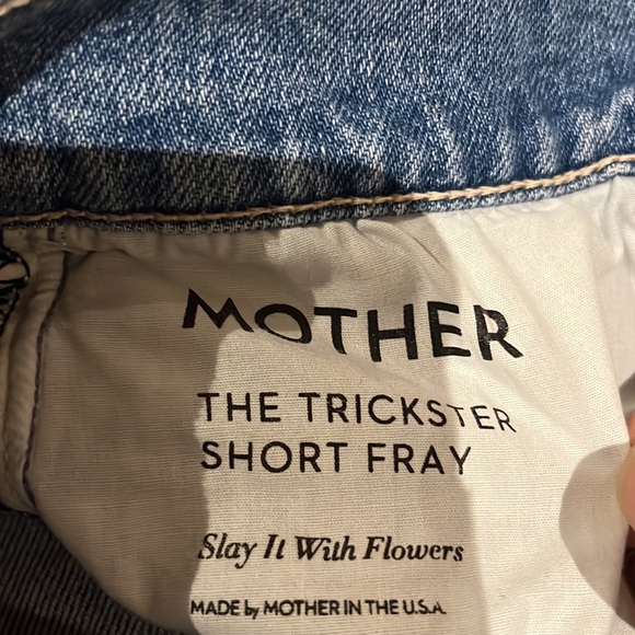 Mother Superior The Trickster Short Fray Slay It With Flowers - Picture 5 of 13